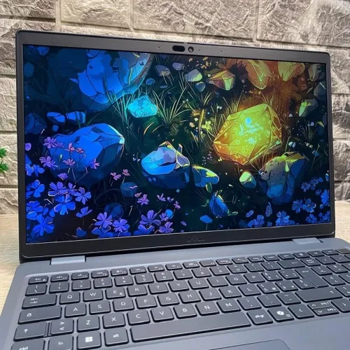 DELL LATITUDE 3550/INTEL I5-1345U/16GB DDR4/512GB SSD/intel iris xe graphique 4gb/15.6  pouce fulhd 