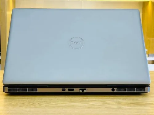DELL PRECISION 7760 STATION TRAVAIL/XEON W-11955M/ RAM 32GB/1TB SSD/NVIDIA RTXA5000 16GB/ECRAN 17.3 