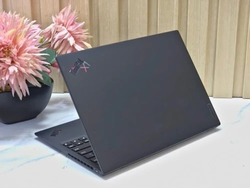 THINKPAD X1 NANO GEN 1/INTEL I7-1165G7 EVO/RAM 16GB DDR4/disk  512 gb ssd/14pouce  IPS FUH
