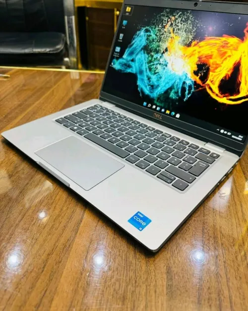  DELL LATITUDE 5330 VPRO/I5-1235U/16GB DDR5/512gb ssd /intel iris xe graphique  4gb/14.1 pouce FUHD+
