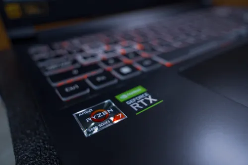  ACER NITRO 5 GAMING 2023/RYZEN 7-5800H 5GHZ/RAM 16GB/DISK 512GB SSD/RTX 3060 6GB/ECRAN 15.6 144HZ