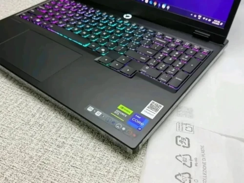 LENOVO LEGION 5I PRO  GEN 10 2025/ULTRA 7-255HX/RAM 16GB DDR5/1TB SSD/NVIDIA RTX 5060 8GB/ECRAN 16 OLED 165HZ