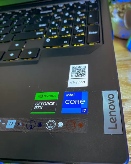 LENOVO LEGION 5 PRO/ CORE i7-14700HX/RAM 32 GB DDR5/DISK1024 Gb/NVIDIA RTX4070 08GB/ 16 POUCE 240Hz 