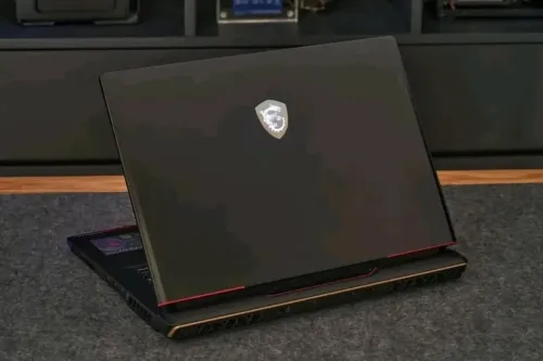 MSI RAIDER GE78 17HX/I9-13950HX/RAM 64GO DDR5/2TB SSD/RTX 4080 12GB /17 POUCE 2.5K 240HZ