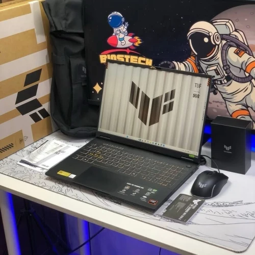 ASUS TUF GAMING A16 2025 /RYZEN 9-8950HX  AI 5GHZ /RAM 32GB DDR5 5600MHZ /DISK 1024 GB SSD NVEM GEN5 /NVIDIA GEFORCE RTX 5060 8GB 140WATT DLSS4 /ecran 16.1  pouce FHD+  165HZ