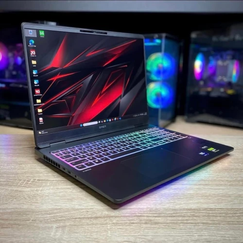 HP OMEN 16 MAX OLED 2025 ULTRA 9-275HX 64GB 6400MHz 2TB SSD RTX 5080 175WATT ECRAN 16 OLED 240 Hz