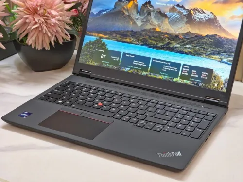 LENOVO THINKPAD P16V STATION/i7-13800H/RAM 16Go DDR5/512GB SSD/ NIVIDIA GEFORCE RTX 1000  06GB