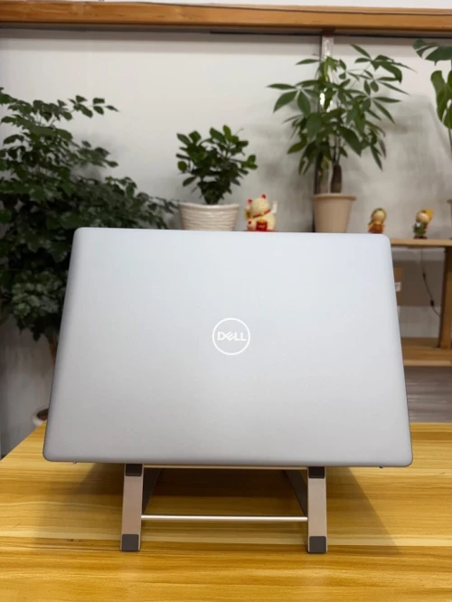 DELL INSPIRON 16 5645 2024 AMD RYZEN 5-8540U 16GB DDR5 512GB SSD 16.1 POUCE FHD clavier lumineux