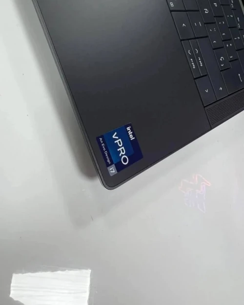 DELL LATITUDE 9440 2 IN 1 2023 intel I7-1365P 32GB DDR5 256gb ssd 14  pouce x360 tactile QHD+