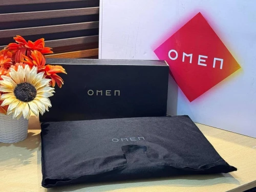 HP Omen 17/INTEL I7-13700HX/16GB DDR5/512GB SSD/RTX 4060 8GB/ 17.3 POUCE FHD 165HZ