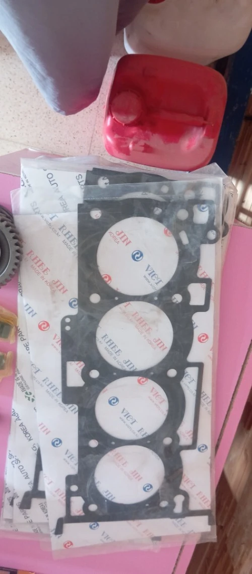 قطع غيار وتصليح علبة السرعة