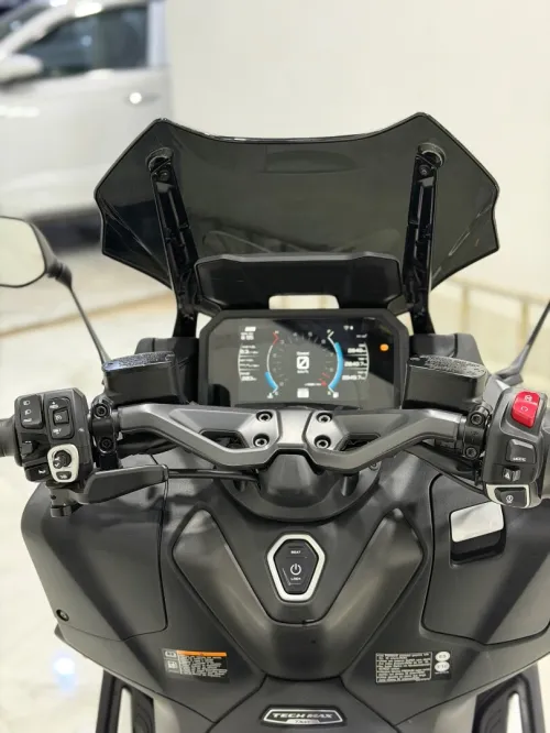 Yamaha Tmax 563 Tech Max 2025