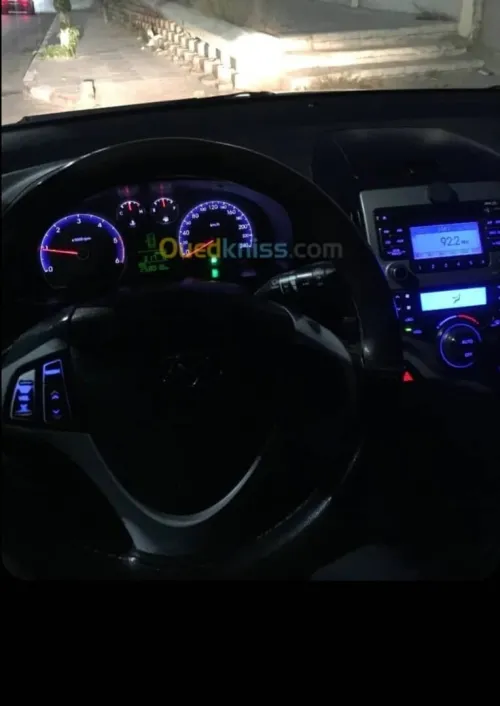 Hyundai i30 2011 Toute options
