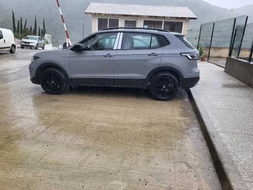 Volkswagen Tahru 2025 Sharp