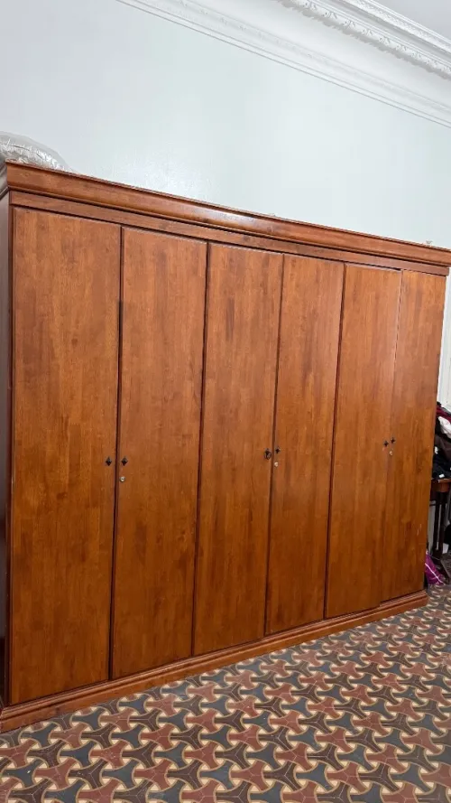 Armoire bois hêtre