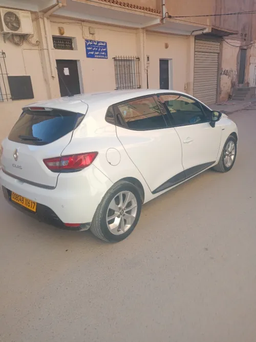 Renault Clio 4 2016 Limited