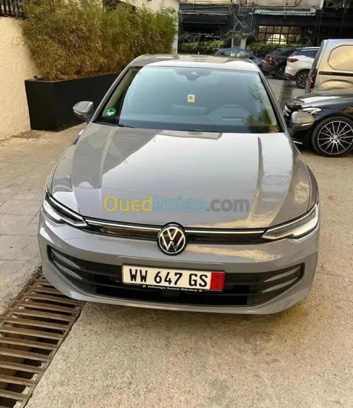 Volkswagen Golf 8 2024 Life Plus