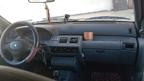 Renault Clio 1 1996 japonia