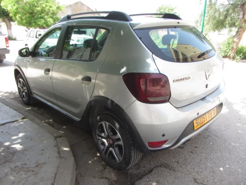 Dacia Sandero 2019 Techroad