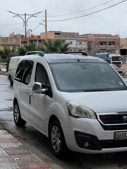 Peugeot Partner 2017 Tepee