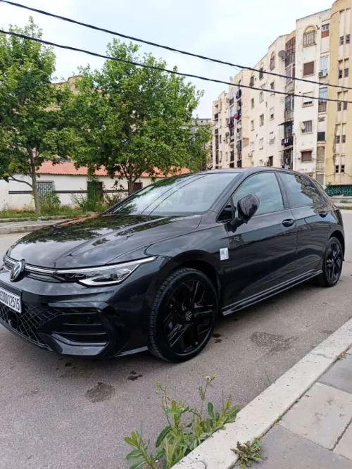 Volkswagen Golf 8 2025 