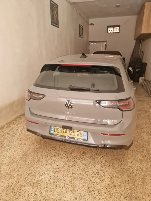 Volkswagen Golf 8 2025 Pro R-line