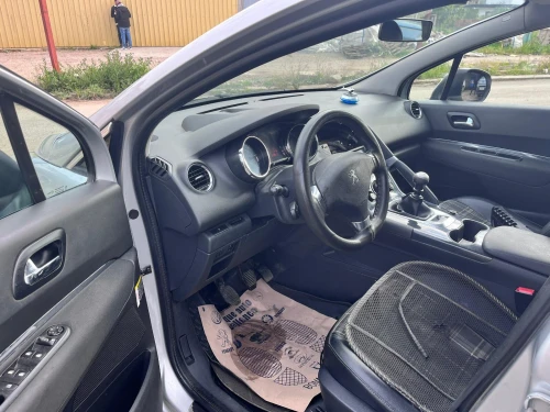 Peugeot 3008 2016 3008