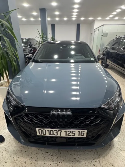 Audi RS3 2025 Sports et loisirs