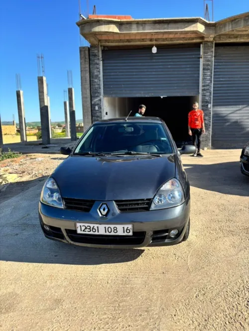 Renault Clio Classique 2008 Tout option tableau de bord campus