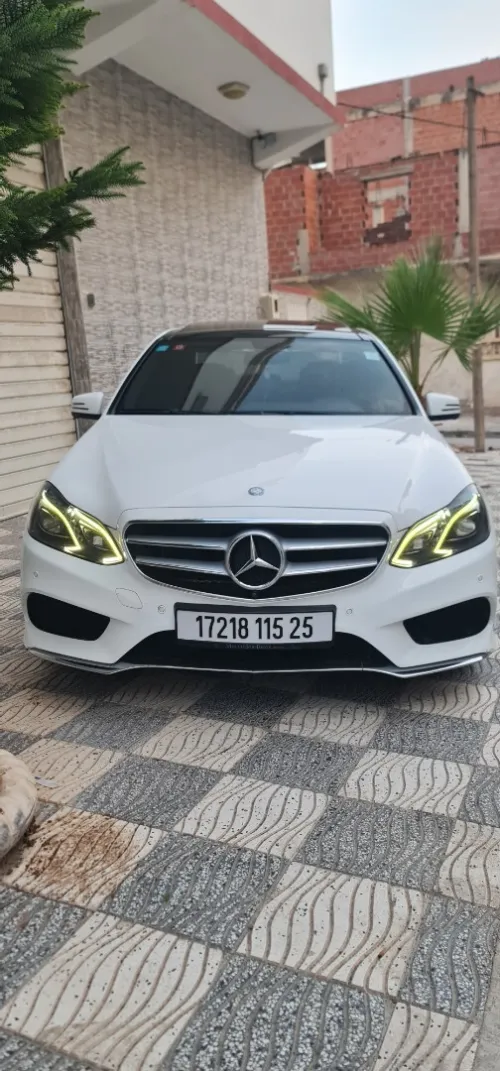 Mercedes Classe E 2015 AVANTGARDE Pack AMG