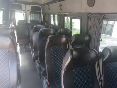 LOCATION DES  BUS ET MINI BUS +VIP VAN