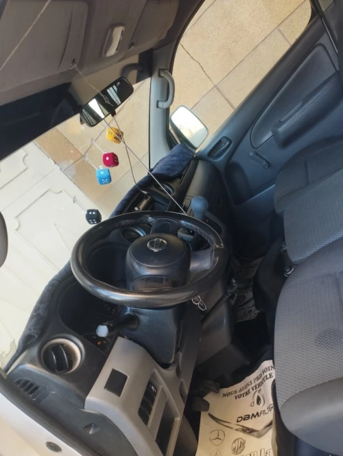 Nissan Nissan 2013