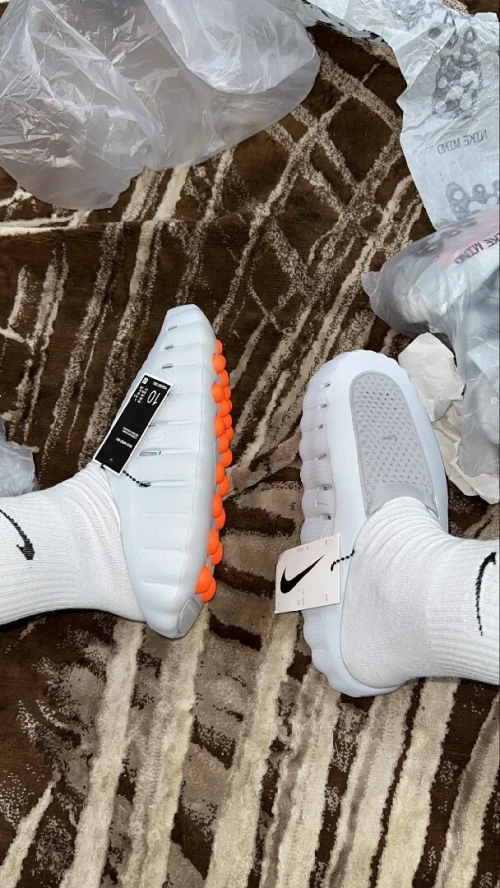 Nike mind 001