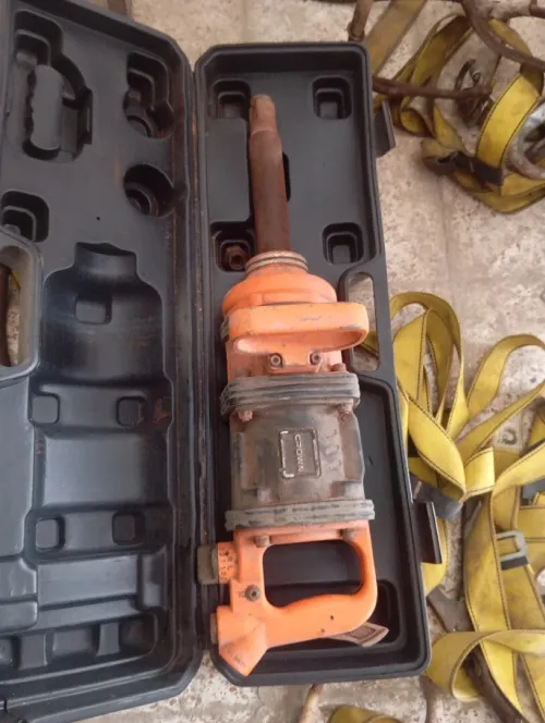 Lots de matériels et outils