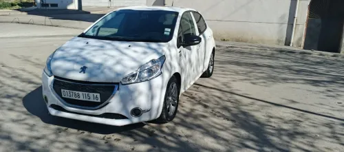 Peugeot 208 2015 Allure
