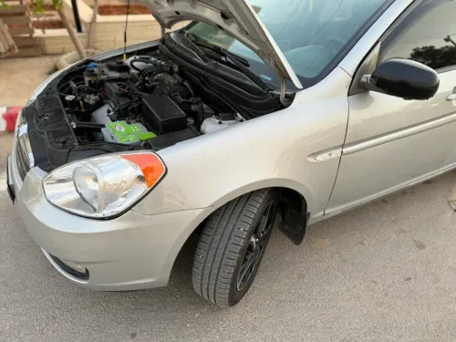 Hyundai Accent RB  4 portes 2011 Accent RB  4 portes