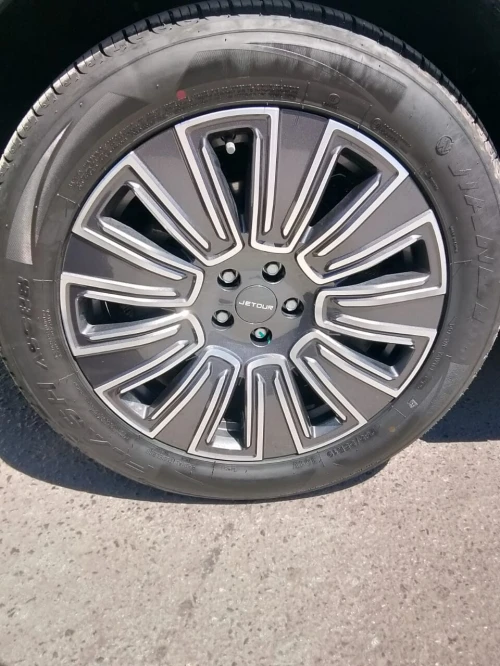 Jetour  X70 PLUS 2026 Luxury Edition 7 places 