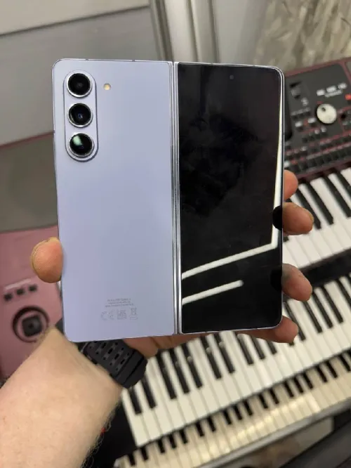 Samsung Z Fold 5