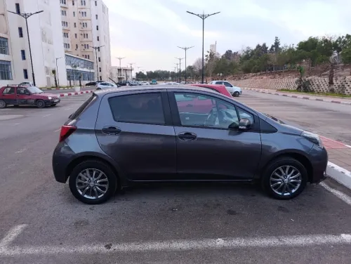 Toyota Yaris 2015 
