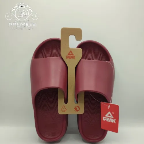 PEAK slippers 