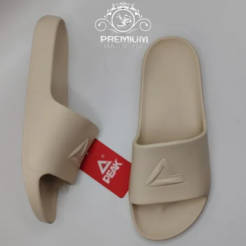 Peak slippers 