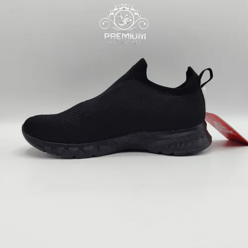 Peak sport slip on
