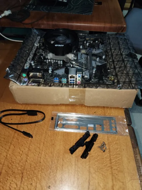 Carte Mere + Processeur Asus B450 + ryzen 3 3200g