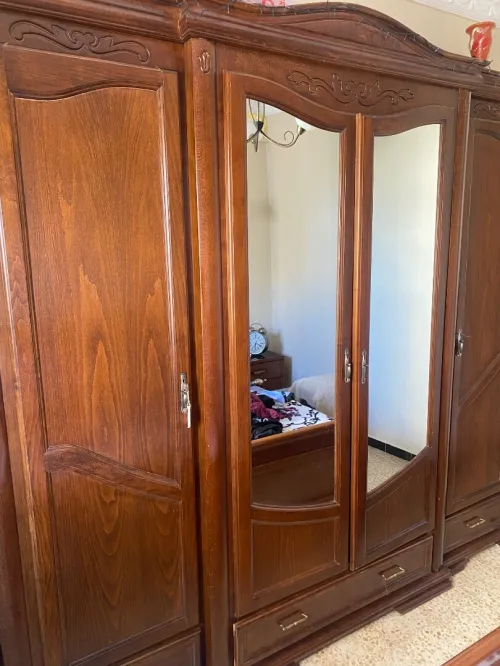 Chambre à coucher à vendre 