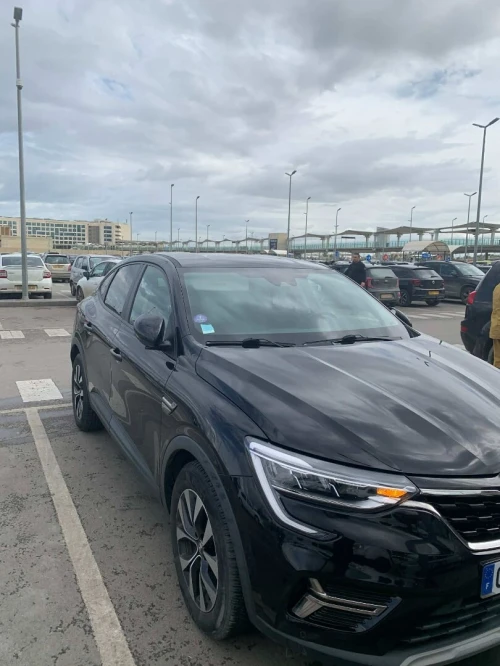 Renault Arkana 2023 E-tech Engeered