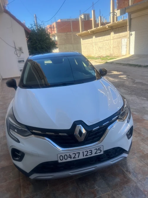 Renault Captur 2023 