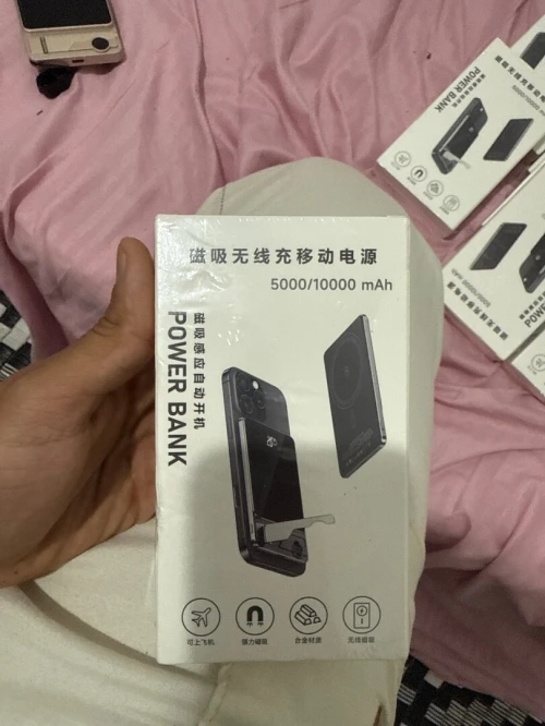 Power Bank Magnétique Sans Fil 20W avec Support