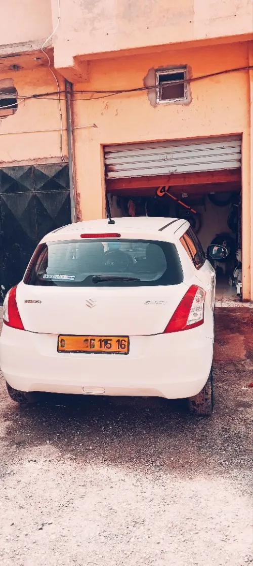 Suzuki Swift 2015 Swift