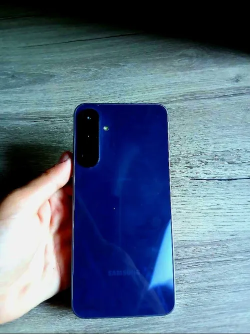 Samsung galaxy m16 2025