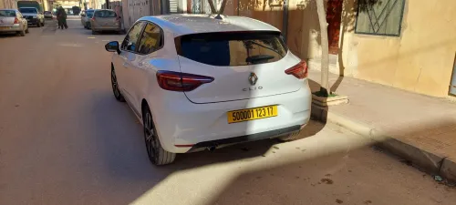 Renault Clio 5  2023 Evolution